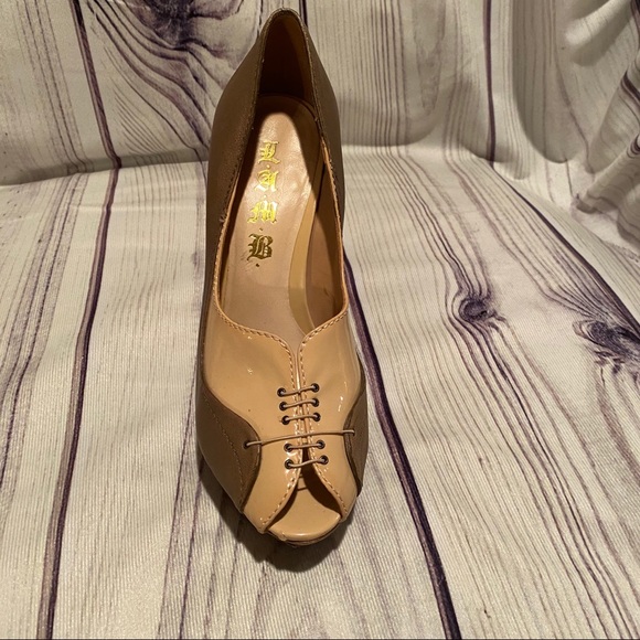 L.A.M.B Women’s Peep Toe Pumps SZ 7.5 - Picture 2 of 8